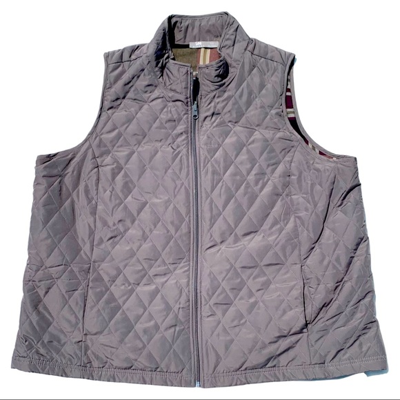 Riders by Lee Jackets & Blazers - Riders by Lee Women’s Vest. Gray w purple plaid.